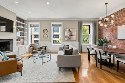 82 Berkeley Street #5