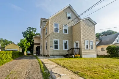 60-62 Shawmut Ave 1