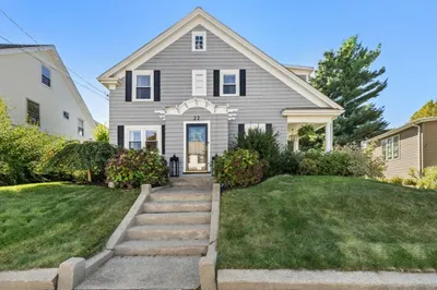 22 Johnson Ave 1