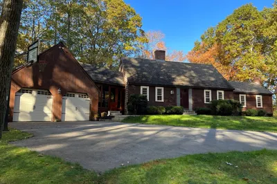 21 Rowley Bridge Rd