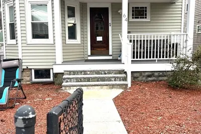 64 Wareham St #3