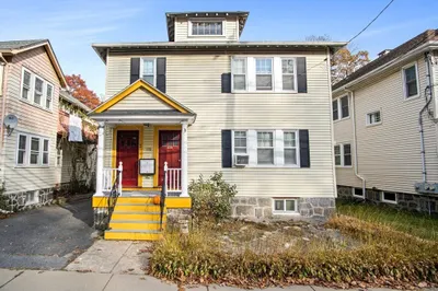 130 Grove St #2 1