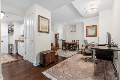 10 Charlesgate E #2 1