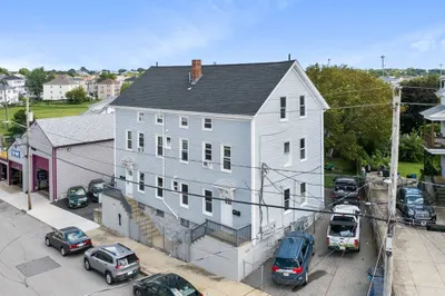 34 Kilburn St