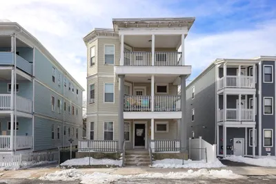 14-18 Fabyan Street