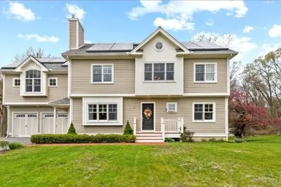 43 Cedar Hill Rd