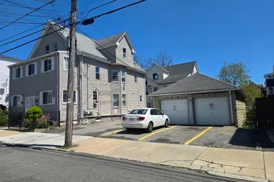 73 Francis St 1