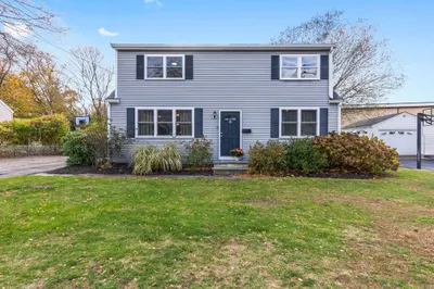 26 Marina Dr 1