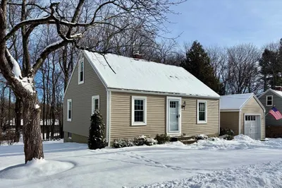 21 Highland Park Road 1