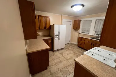 85-87 Greenfield Rd #2 1