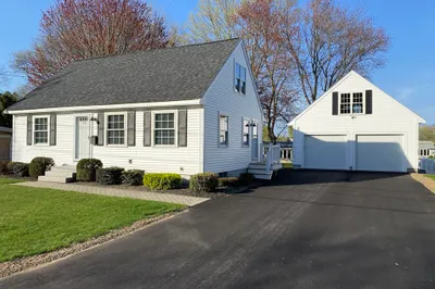 135 Freeman Street Ext.