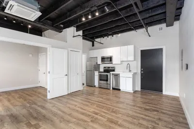 28 Water St #509