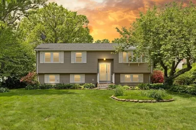 181 Linwood St 1