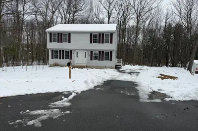 15 Glen Ave