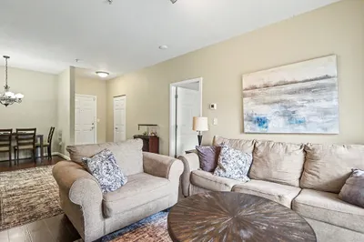 19 Hampshire Road #205 1