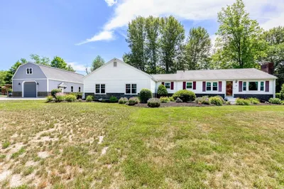 344 W Main St 1