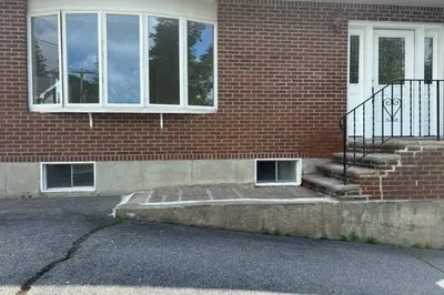 99 Garfield Ave ##1