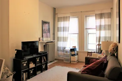 22 Isabella Street #2 1