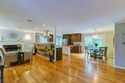 31 Hillside Road 1