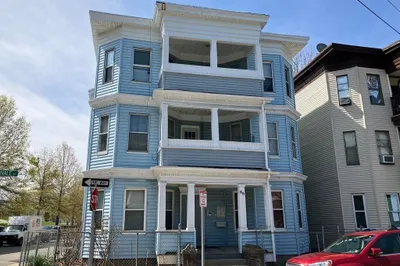 65 Intervale St
