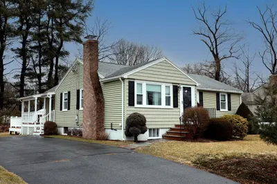 10 Wayland Road