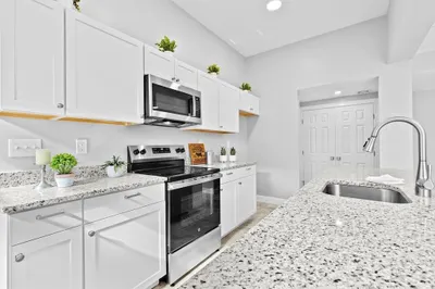 780 Washington St #780 1