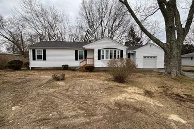 52 Bushee Rd 1
