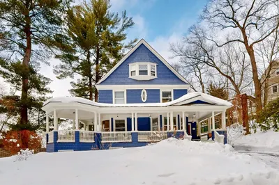 97 Montvale Rd 1