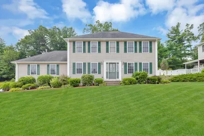 30 Cardinal Ln 1