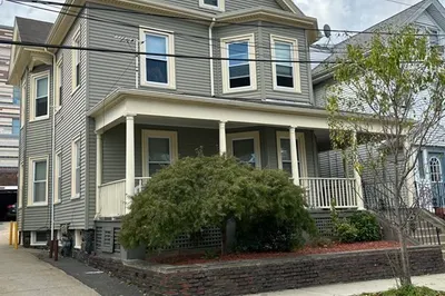 14 Lawrence St #2 1