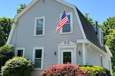 65 Oak St 1
