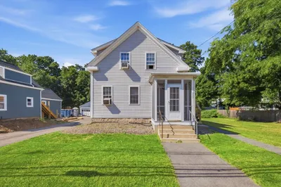 251 Main St 1