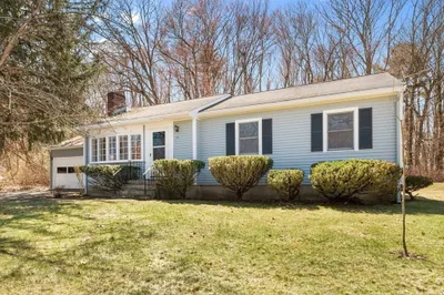 71 Edsel Road 1