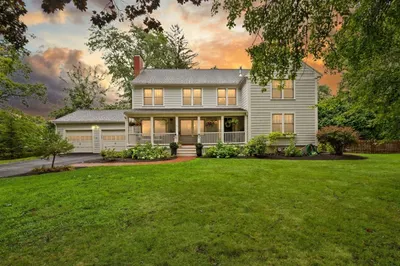 32 Webster Rd 1