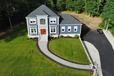 271 Moosehill Rd 1