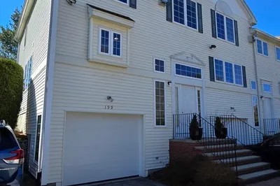199 Captain Eames Cir #199 1