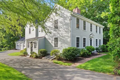 1395 Canton Avenue 1