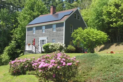 10 Hidden Pond Lane