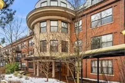 110 Cypress St #207