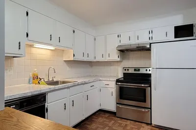 100 Grandview Ave #11A