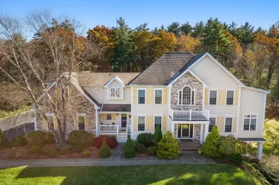 13 Cortland Dr