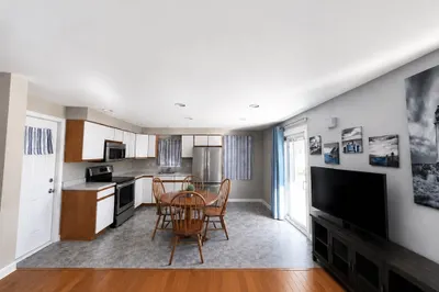 11 Gardner St #4 1