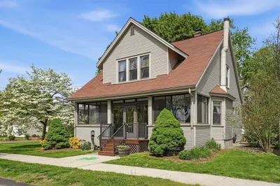 21 Elmwood Avenue 1