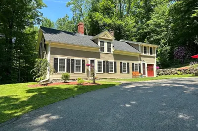 432 North Main Street 1