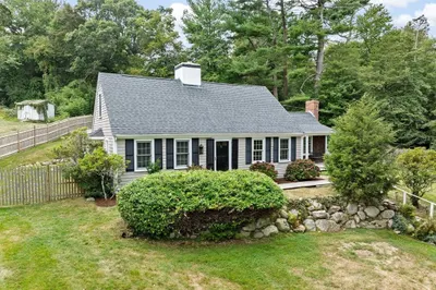 6 Tupelo Rd
