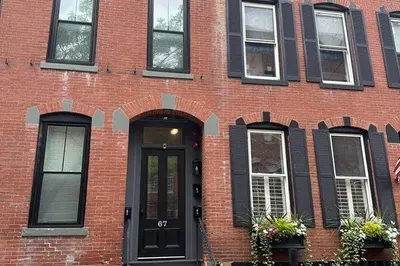 67 Coleman St #3