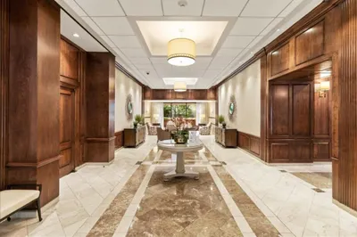 2 Hawthorne Place #14C