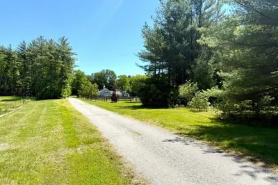 28 Deer Run Rd