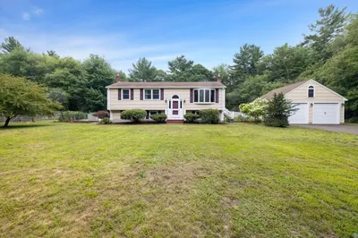 109 Birch St 1