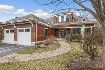 43 Clubhouse Dr #43 1